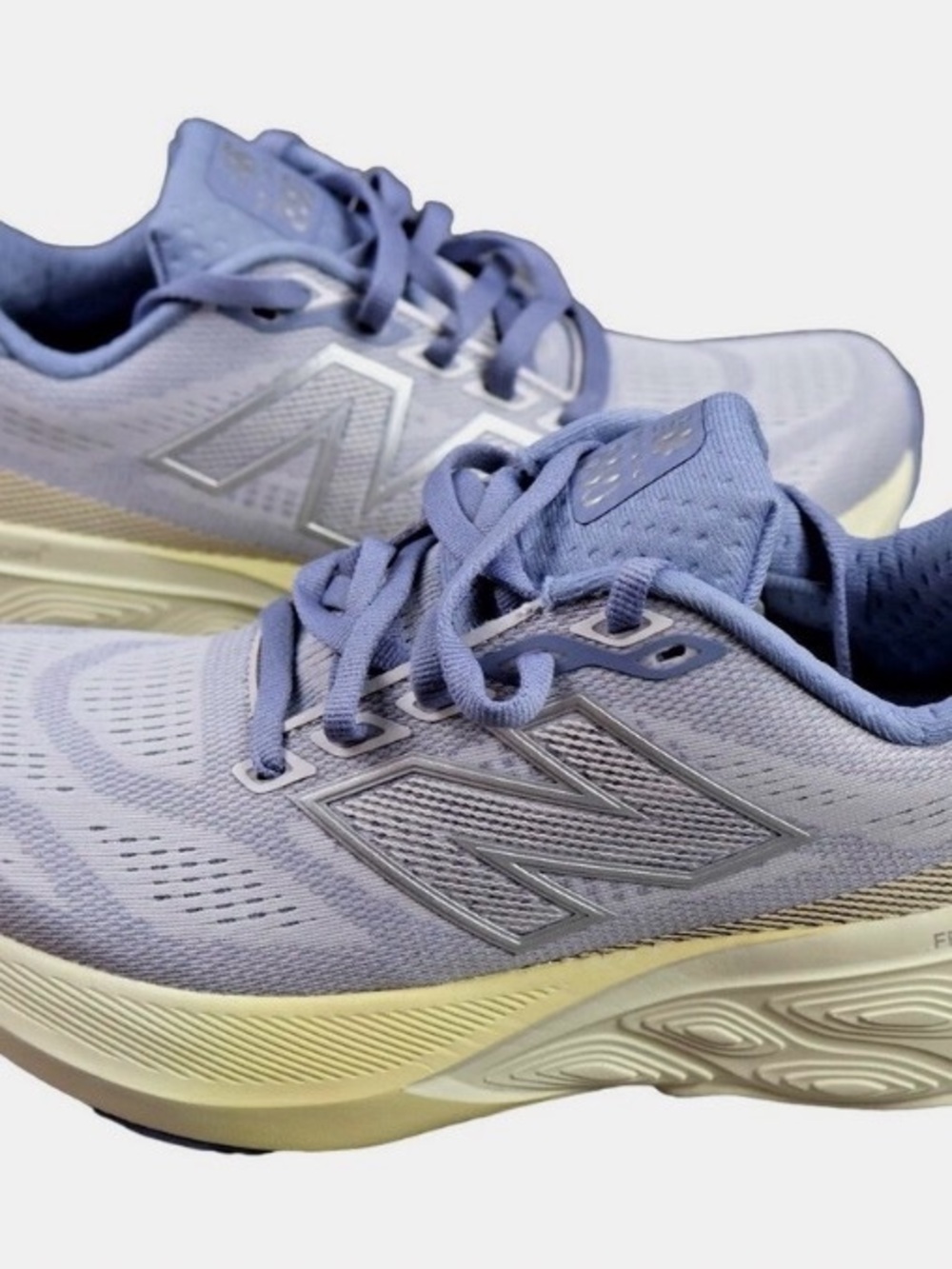 New Balance 880 Women's Running Shoes in Soft Lavender and Cream - Picture 8 of 13